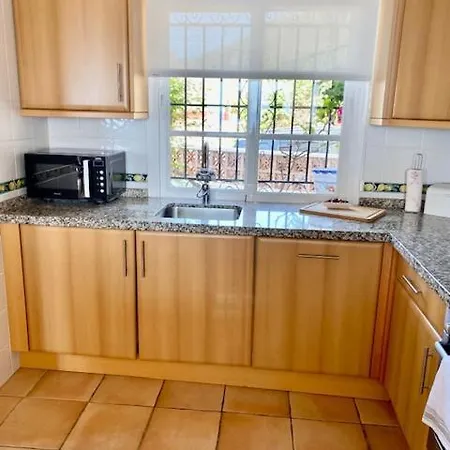 Ladera Del Mar Ii, Casa 14 Menyber